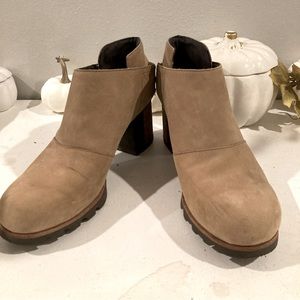 Womens Sorel booties